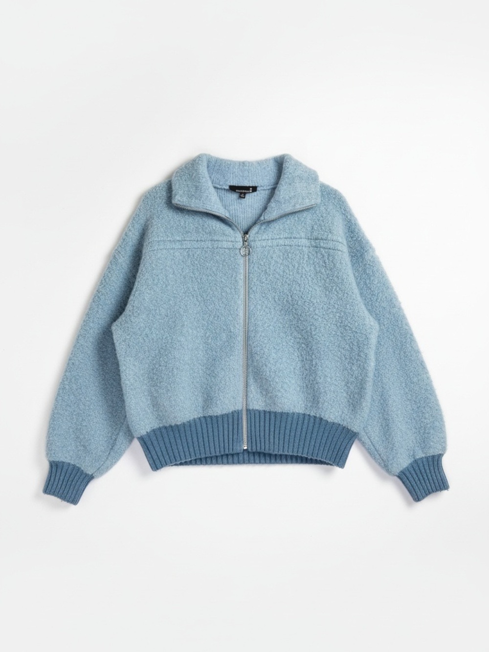 Broadway 38 Full Zip Boucle Sweater in Light Blue Preowned condition, gently wo